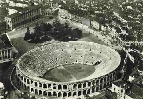 AK / Ansichtskarte VERONA  Veneto IT Arena-di-Verona Piazza-Brà Amphitheater Stadtpanorama Fliegeraufnahme