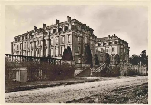 AK / Ansichtskarte BRueHL  Rheinland NRW Schloss-Bruehl Barockschloss Augustusburg Freitreppe Fassade Treppenanlage Gartenanlage