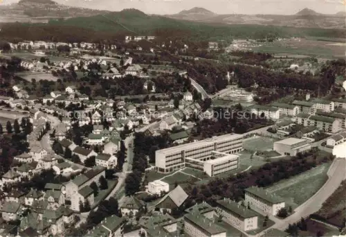 AK / Ansichtskarte GoePPINGEN BW Luftbild Schule Wohnsiedlung Hohenstaufen Rechberg Stuifen Berge Schwaebische-Alb
