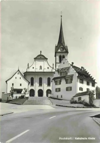 AK / Ansichtskarte Hochdorf LU Katholische-Kirche Kirchturm Pfarrhaus Treppe Strasse