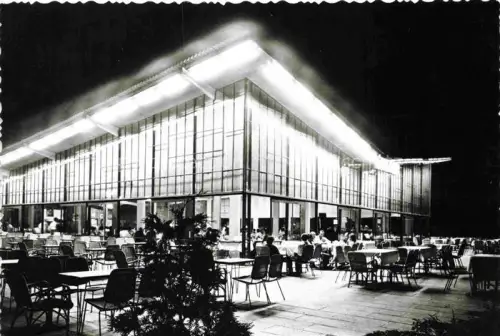AK / Ansichtskarte Balatonfoeldvar Plattensee HU Motel Terrasse Nachtaufnahme Modernistische-Architektur Gastronomie Balaton