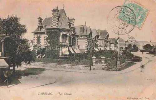 AK / Ansichtskarte CABOURG 14 Calvados Les-Chalets Villa Efeu Strasse Baeume Badeort