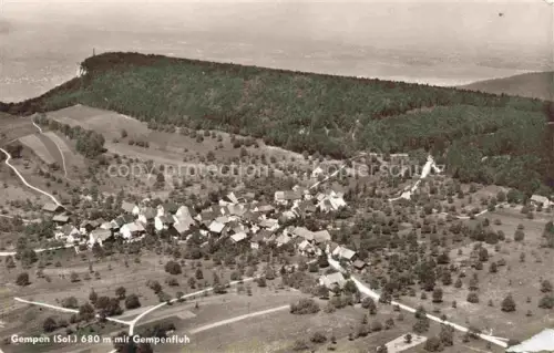 AK / Ansichtskarte Gempen Dorneck SO Gempenfluh Dorf Wald Felder Landschaft
