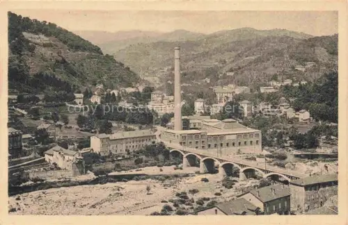 AK / Ansichtskarte Vals-les-Bains Largentiere 07 Ardeche Usines-de-la-Viscose Fabrik Schornstein Bruecke Fluss Berge Terrassen Talboden