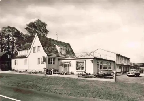 AK / Ansichtskarte RAUSCHENBERG  Marburg Hessen Café-Pension-Lindenhof Konditorei Luftkurort Wohnhaus Garten Auto Terrasse