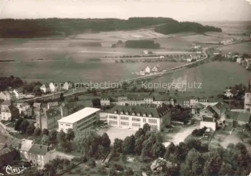 AK / Ansichtskarte Kayl Luxembourg Hôtel-de-Ville Schulen Luftbild Felder Bahnlinie Wohngebiet Kirche