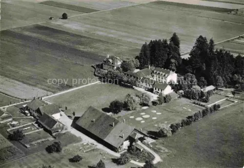 AK / Ansichtskarte Bad Knutwil Bueron Sursee LU Fliegeraufnahme St-Georgsheim Bad-Knutwil Schloss Felder Baeume Gutshof Luftbild