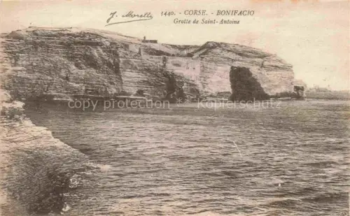 AK / Ansichtskarte Bonifacio 2A Corse du Sud Grotte-de-Saint-Antoine Klippen Felsen Meer Hoehle Festung
