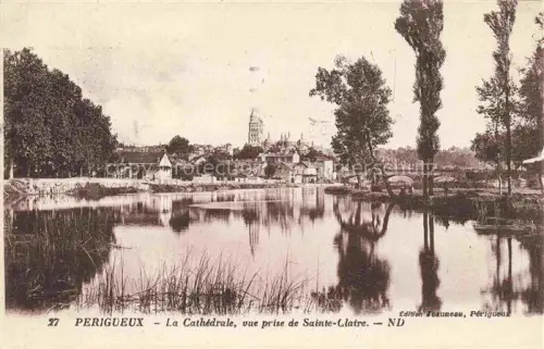 AK / Ansichtskarte PERIGUEUX 24 Dordogne Cathédrale Sainte-Claire Isle Fluss Spiegelung Kuppeln Baeume Bruecke