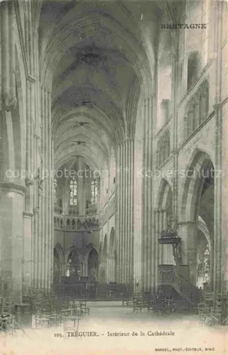 AK / Ansichtskarte Treguier Cotes d Armor Lannion 22 Cotes-d Armor Cathédrale Innenraum Kirchenschiff Saeulen Gewoelbe Gotik Chor Kanzel