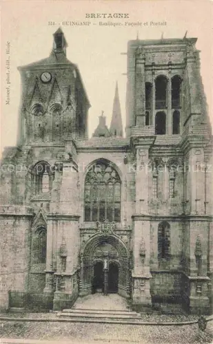 AK / Ansichtskarte GUINGAMP 22 Cotes-d Armor Basilique Fassade Portail Tuerme Kirchenfassade Gotik