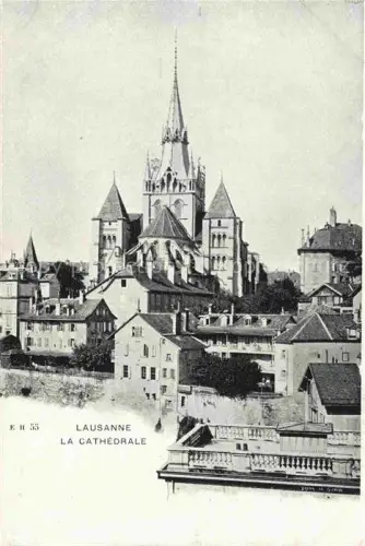 AK / Ansichtskarte LAUSANNE VD Cathédrale Kirchturm Stadtansicht Daecher Gotik