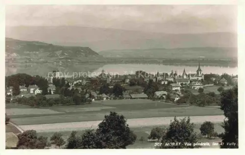 AK / Ansichtskarte Bas Vully MURTEN FR See Lac-de-Morat Vully Kirchen Stadtmauer Felder Bergkette Altstadt