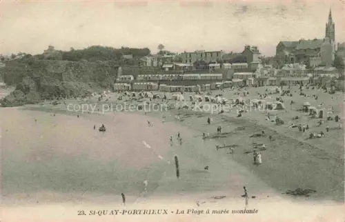 AK / Ansichtskarte Saint-Quay-Portrieux 22 Cotes-d Armor La-Plage Marée-montante Strand Badegaeste Strandkabinen Kirche Kuestenort
