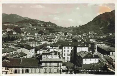 AK / Ansichtskarte Chiasso TI Panorama Daecher Berge Bahnhof Stadtansicht Huegel