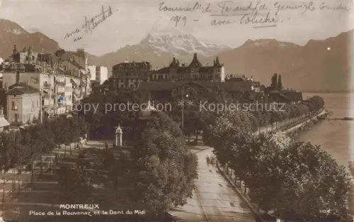 AK / Ansichtskarte MONTREUX  VD Place-de-la-Rouvenaz Dent-du-Midi Uferpromenade Lac-Léman Baeume Kiosk Stadthaus