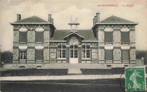 AK / Ansichtskarte Saint-Simeon BERNAY 27 Eure Mairie Rathaus Backstein Fassade Eingang Gruenderzeitbau