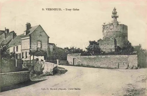 AK / Ansichtskarte Verneuil-sur-Avre 27 Eure Tour-Grise Turm Mittelalter Strasse Haeuser Mauer Restaurierung