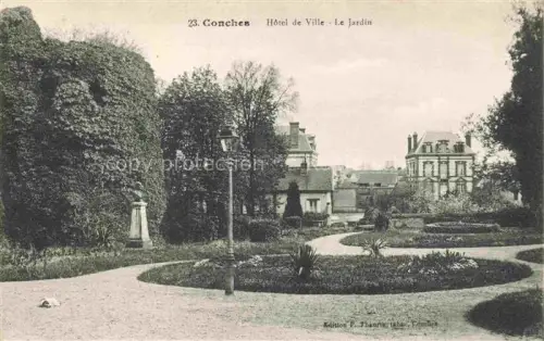 AK / Ansichtskarte Conches-en-Ouche EVREUX 27 Eure Hôtel-de-Ville Jardin Park Gartenanlage Laternen