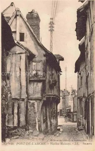 AK / Ansichtskarte Pont-de-l Arche ANDELYS 27 Eure Vieilles-Maisons Fachwerk Gasse Altbauten Kopfsteinpflaster