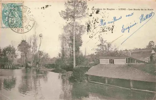 AK / Ansichtskarte La Vieille-Lyre Bords-de-la-Risle Fluss Holzhaus Baeume Wiese Risle