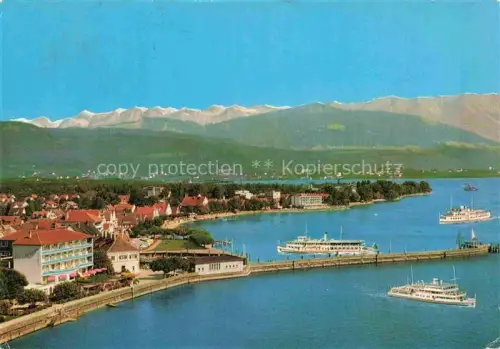 AK / Ansichtskarte Langenargen Bodensee Bodensee Hafen Dampfer Schiffe Alpen Ortspanorama Faehre