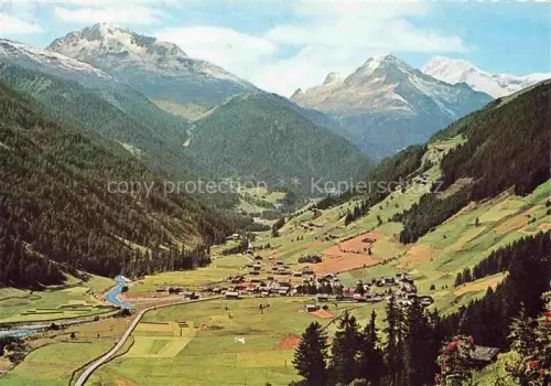 AK / Ansichtskarte St Jakob Defereggen Tirol AT Hochgall Talblick Talboden Fluss Almhuetten Bergwald Wiesen Ortsansicht