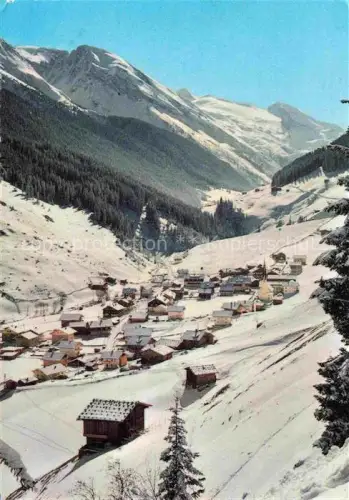 AK / Ansichtskarte Lanersbach Mayrhofen Zillertal Tirol AT Dorf Winter Schnee Zillertal Olperer Tuxergletscher Kirche Berge