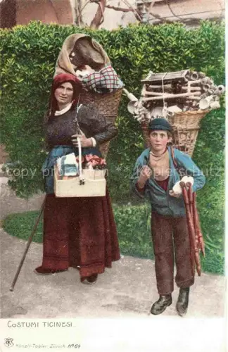 AK / Ansichtskarte Tessin Ticino Region Tracht Haendlerin Frau Kind Korb Waren Haushaltswaren Wanderhaendler
