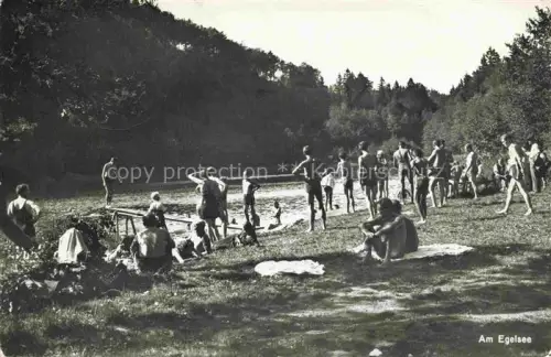 AK / Ansichtskarte Hasenberg 750m Berikon Widen Bremgarten AG Egelsee See Badende Badestrand Baeume Sommer Wald