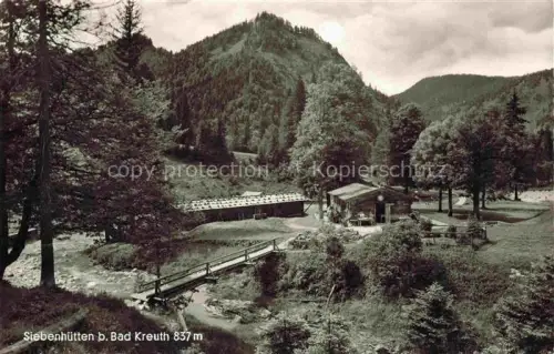 AK / Ansichtskarte Kreuth Tegernsee Siebenhuetten Almhuetten Holzbruecke Bach Bergwald Berge
