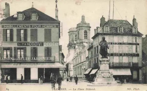 AK / Ansichtskarte LANGRES 52 Haute-Marne Place-Diderot Diderot-Statue Marktplatz Geschaefte Passanten Kirche Au-Bon-Marché