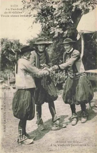 AK / Ansichtskarte St-Gildas 22 Cotes-d Armor Pardon Bretonische-Tracht Tracht Maenner Huete Kniebundhosen Fest