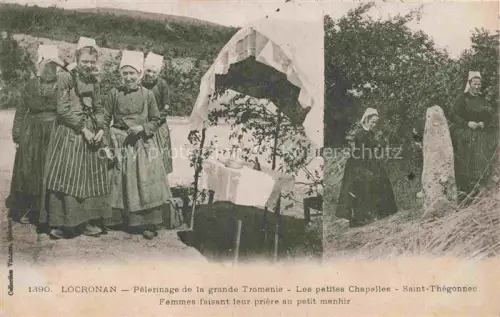 AK / Ansichtskarte Locronan Chateaulin 29 Finistere Tromenie-Pélerinage Petites-Chapelles Menhir Bretonische-Tracht Frauen Gebet Altar