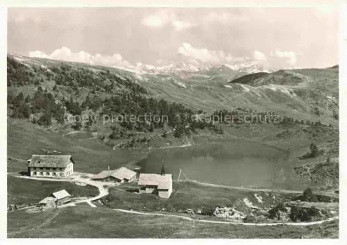 AK / Ansichtskarte Seewenalp Fluehli Entlebuch LU Bergsee Berghuette Alpwirtschaft Alpen Wiesen Wald Hochalpin