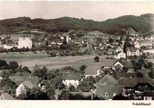 AK / Ansichtskarte Schoeftland Stadtansicht Kirchturm Schloss Wohnhaeuser Waldhang Felder Gasthof-Loewen