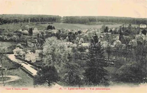AK / Ansichtskarte Lyons-la-Foret Les Andelys 27 Eure Dorf Daecher Wald Baeume Weg Felder Huegel