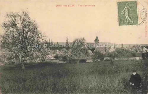 AK / Ansichtskarte Jouy-sur-Eure EVREUX 27 Eure Kirchturm Obstbaeume-bluehend Wiesen Daecker Dorf Bauer