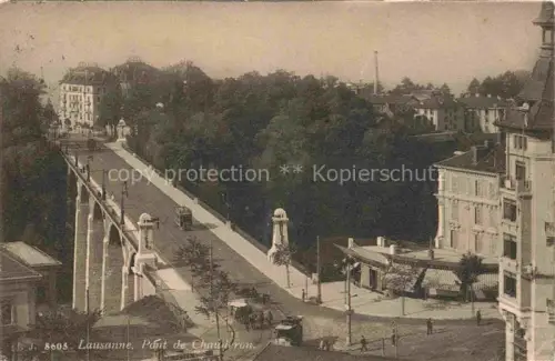 AK / Ansichtskarte LAUSANNE VD Pont-de-Chauderon Bruecke Tram Strassenszene Viadukt Haeuser Passanten