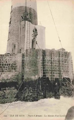 AK / Ansichtskarte Ar Men Armen (Phare) Ile-de-Sein QUIMPER 29 Finistere Phare-d Armen Leuchtturm Kueste Wellen Leuchtturmwaerter Leiter Granitmauer