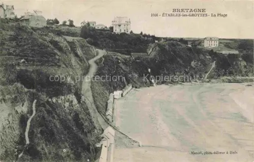 AK / Ansichtskarte Etables-les-Grottes Saint-Brieuc 22 Cotes-d Armor La-Plage Strand Steilkueste Felsen Badekabinen Treppe Villen Meer