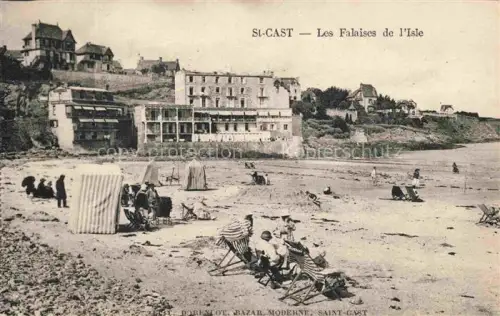 AK / Ansichtskarte Saint-Cast-le-Guildo DINAN 22 Cotes-d Armor Les-Falaises-de-l Isle Steilkueste Strand Hotel Badegaeste Liegestuehle Badekabinen Villen