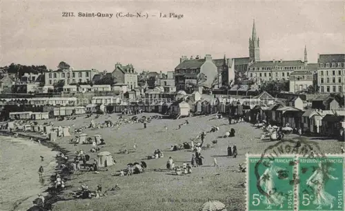 AK / Ansichtskarte Saint-Quay-Portrieux 22 Cotes-d Armor Plage Strand Badekabinen Strandkoerbe Badegaeste Kirche Kueste