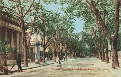 AK / Ansichtskarte NICE   Nizza 06 Alpes-Maritimes Boulevard-Dubouchage Allee Platanen Passanten Caisse-d Epargne Laterne handkoloriert