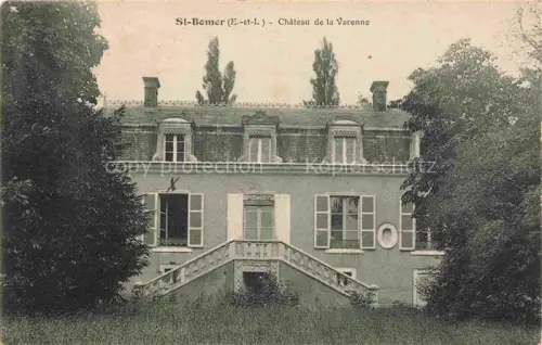 AK / Ansichtskarte Saint-Bomer Château-de-la-Varenne Treppenaufgang Mansarddach Park Baeume Schloss Freitreppe