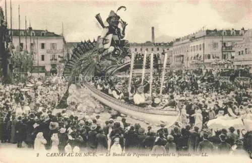 AK / Ansichtskarte NICE   Nizza 06 Alpes-Maritimes Carnaval Festwagen Bandit-de-Pégomas Joconde Menschenmenge Zuschauer Drachen