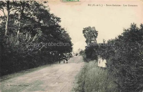 AK / Ansichtskarte Bu DREUX 28 Eure-et-Loir Saint-Antoine Les-Garennes Landstrasse Kinder Baeume Hecke