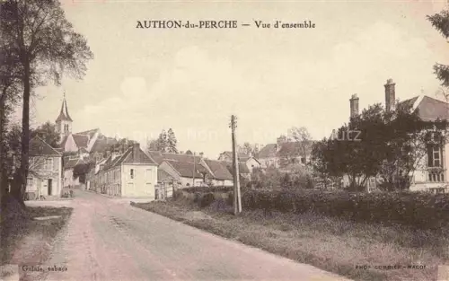 AK / Ansichtskarte Authon-du-Perche Nogent-le-Rotrou 28 Eure-et-Loir Vue-d ensemble Dorfstrasse Kirche Gebaeude Dorf Baeume