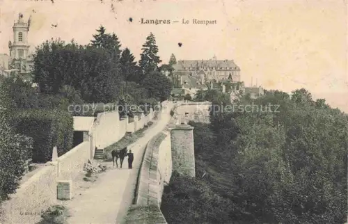 AK / Ansichtskarte LANGRES 52 Haute-Marne Rempart Stadtmauer Pferd Baeume Weg Kirche Altstadt