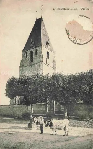 AK / Ansichtskarte Broue DREUX 28 Eure-et-Loir L Eglise Kirchturm Kuehe Dorfstrasse Baeume